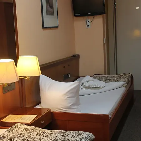 Potsdamer Hof Am Potsdamer Platz 3*