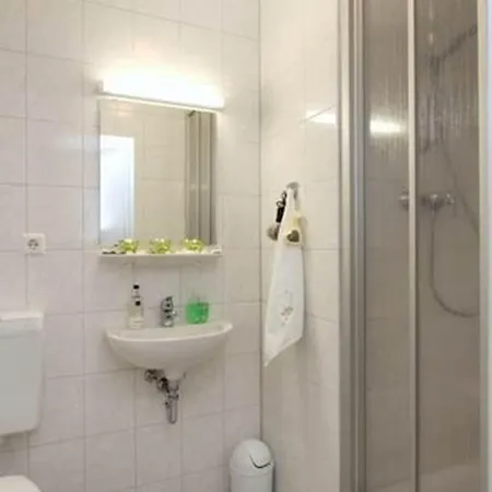 Potsdamer Hof Am Potsdamer Platz Hotel 3*