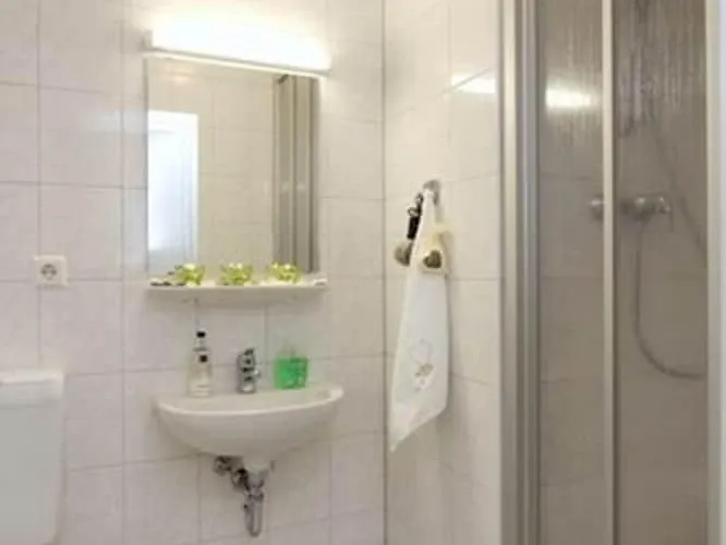 Potsdamer Hof Am Potsdamer Platz فندق 3*