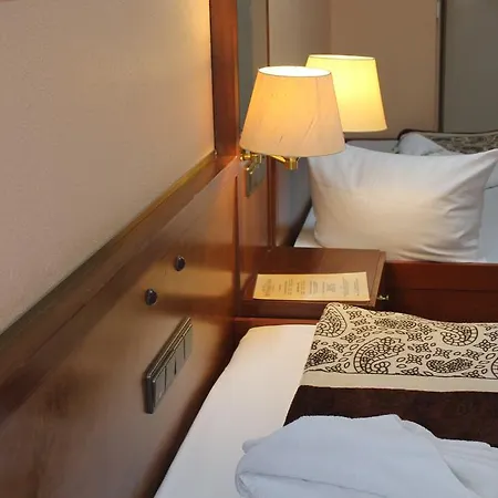 Potsdamer Hof Am Potsdamer Platz 3* Berlin